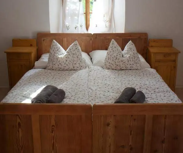 بيت للعطل Juvanova Hisa *